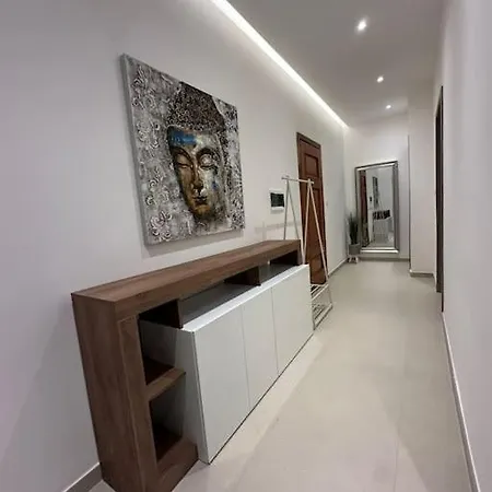 Maisonette 1b, Spacious, Modern And Cosy Apartament